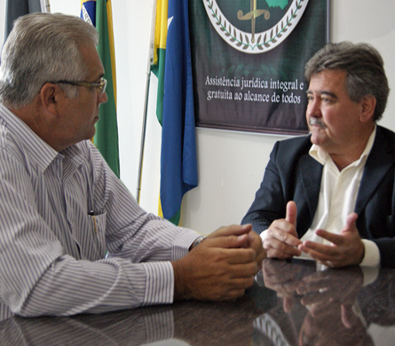 Brito do Incra hipoteca apoio à DPE