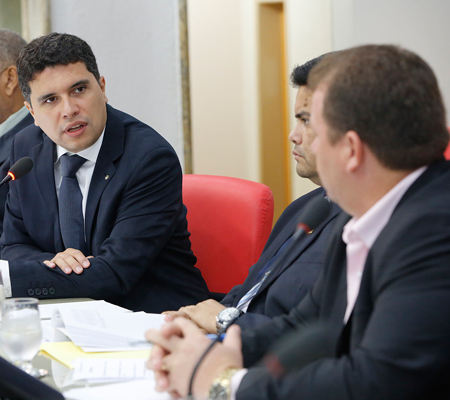 DPE defende a continuação do curso de Direito na Unir em Guajará