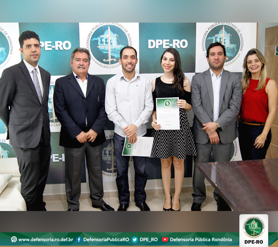 Técnica administrativa e técnico em Informática são empossados