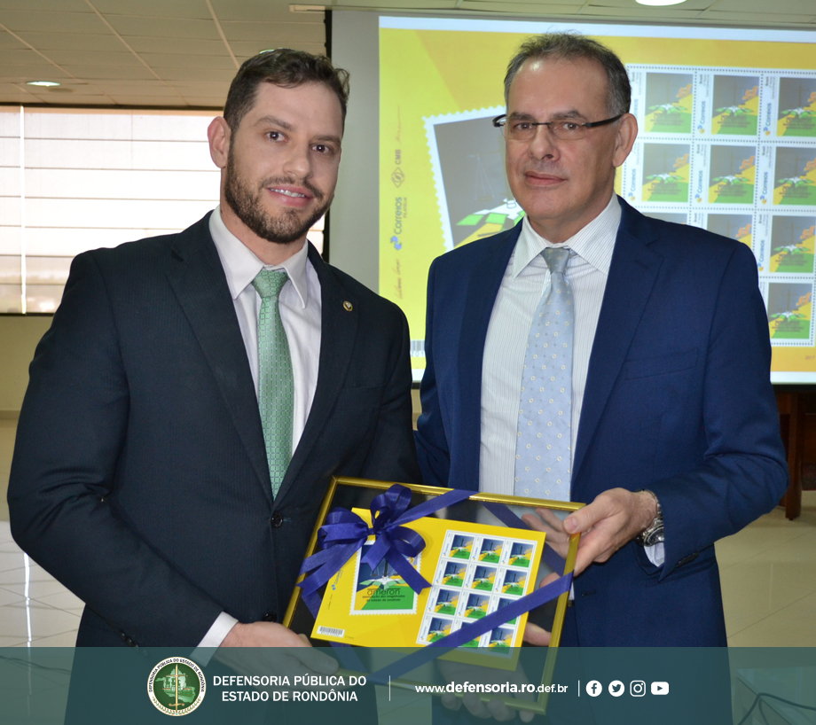 DPE participa do lançamento de selo comemorativo de 35 anos da Associação dos Magistrados do Estado