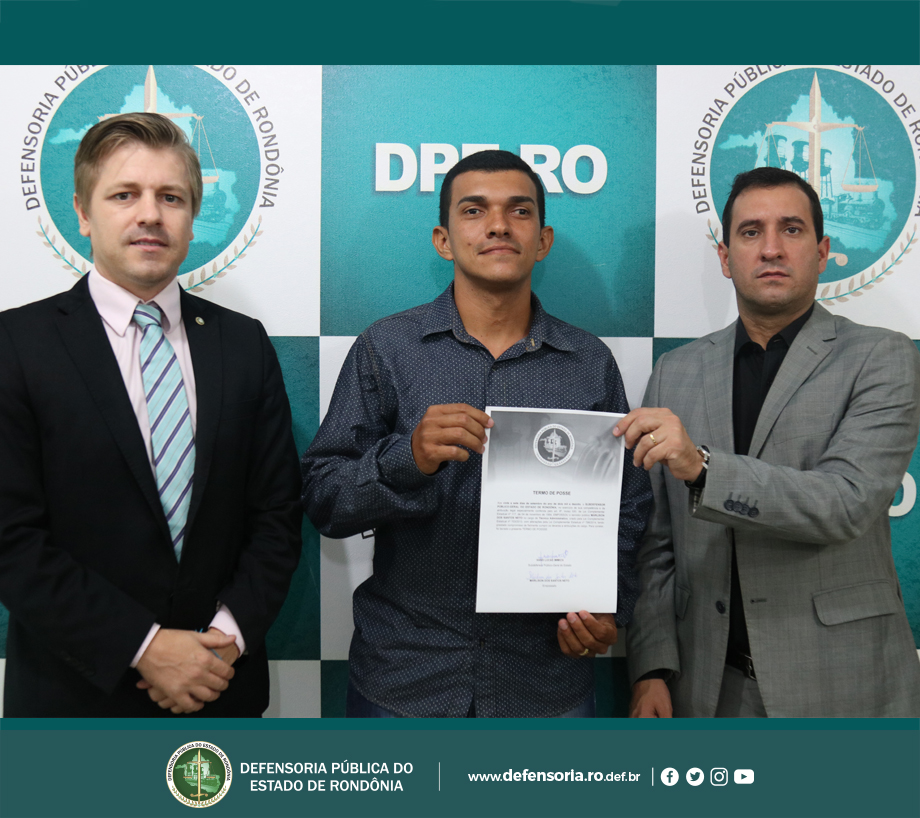 DPE-RO empossa servidor em Porto Velho.