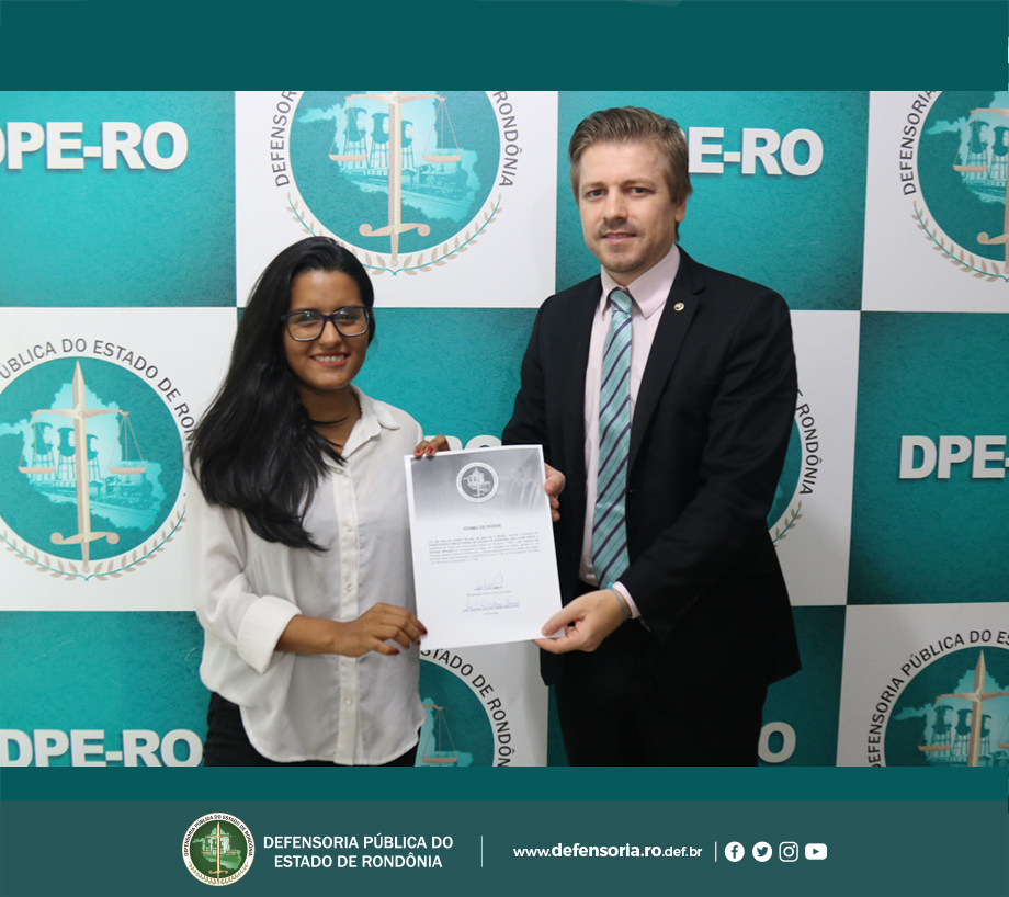 DPE-RO empossa nova estagiária de Direito