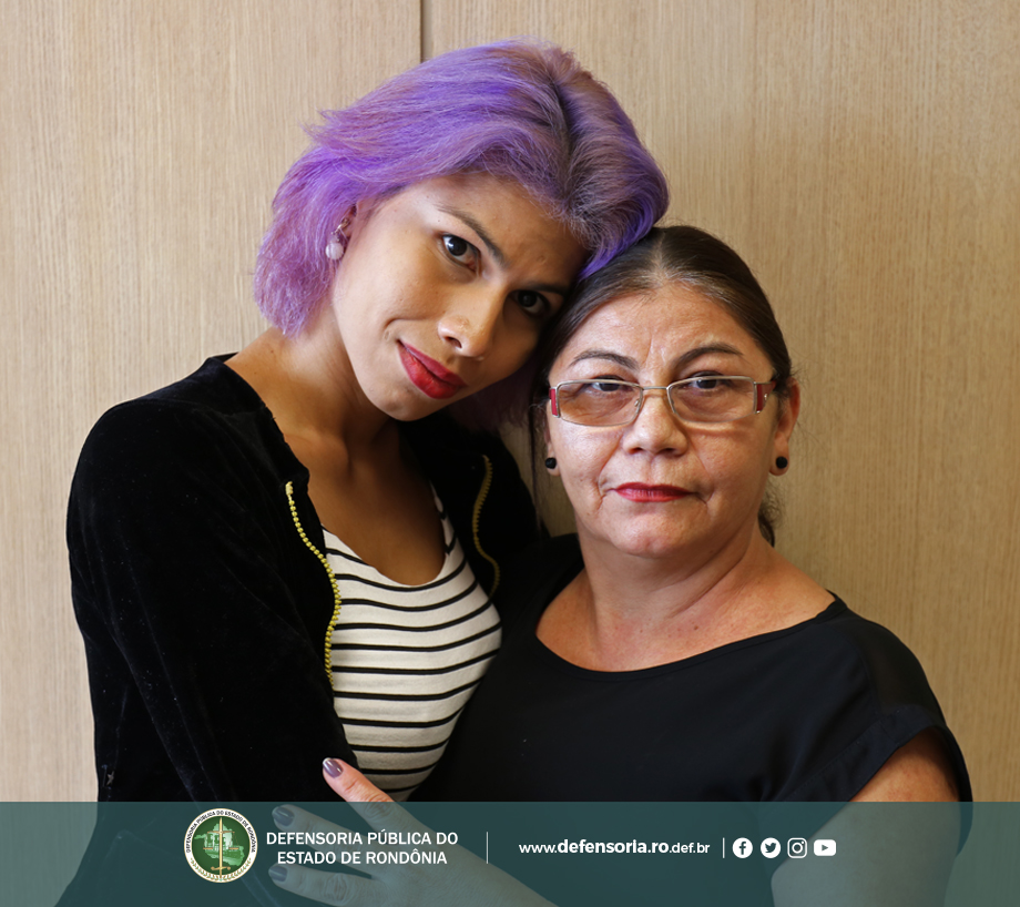Vitória, mulher trans e redesignada, busca a retificação de seu nome junto à DPE-RO