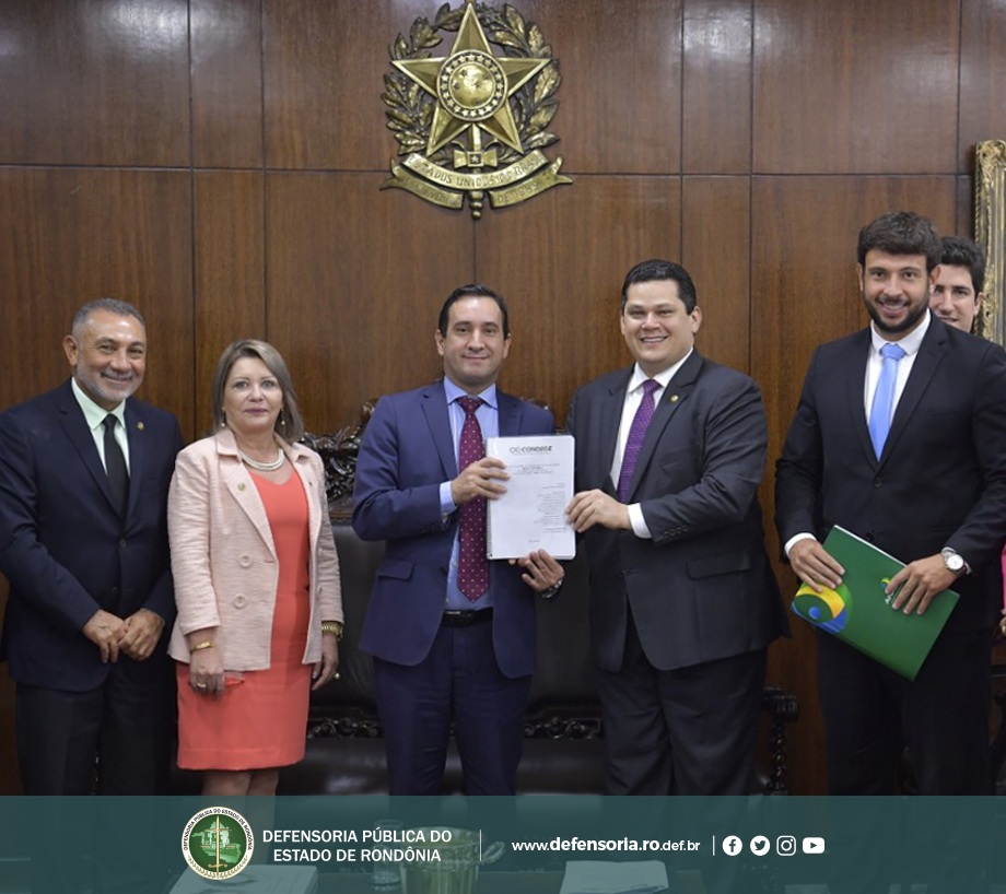 Brasília: Defensor Público-Geral reúne-se com presidente do Senado Federal