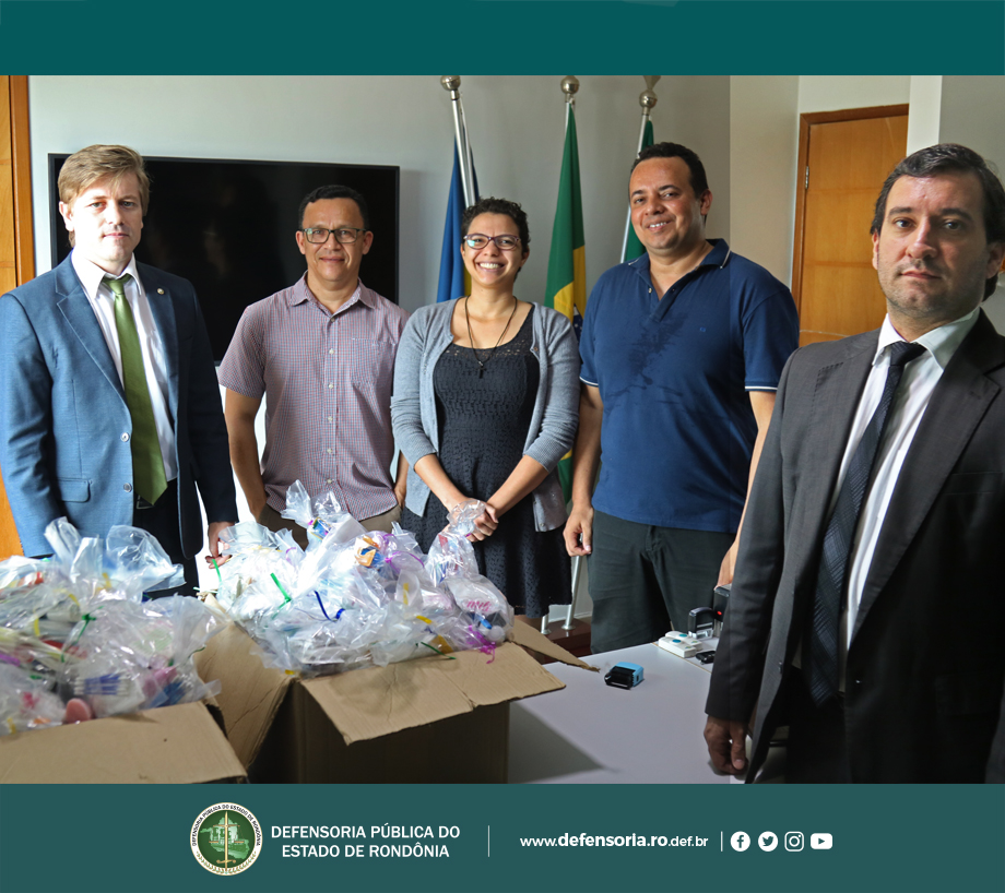 Banho de Carinho doa 152 kits de produtos de higiene pessoal a instituições de Porto Velho