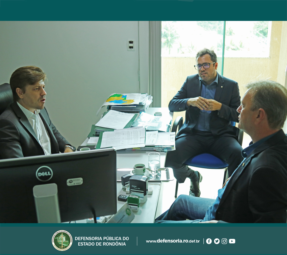Defensoria recebe visita institucional do deputado Luizinho Goebel