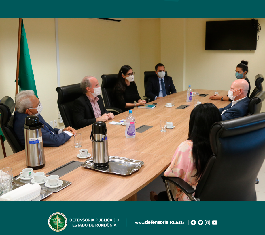Conselheiro da Embaixada dos EUA e Vice-Governador de Rondônia visitam Defensoria Pública
