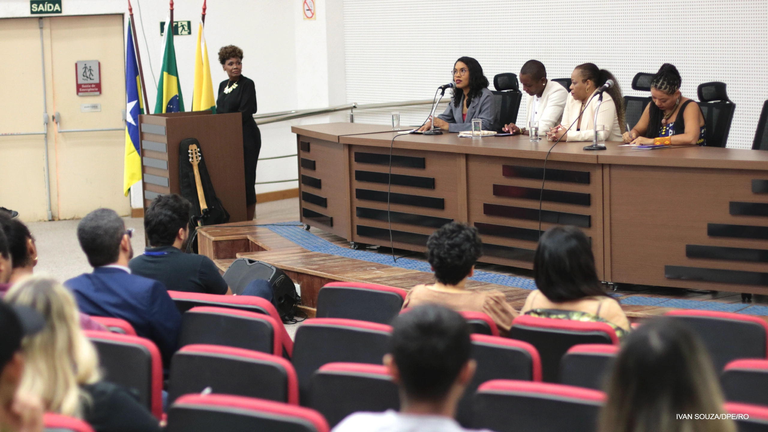 Defensoria Pública participa da realização do evento Mulheres Negras em Espaço de Poder