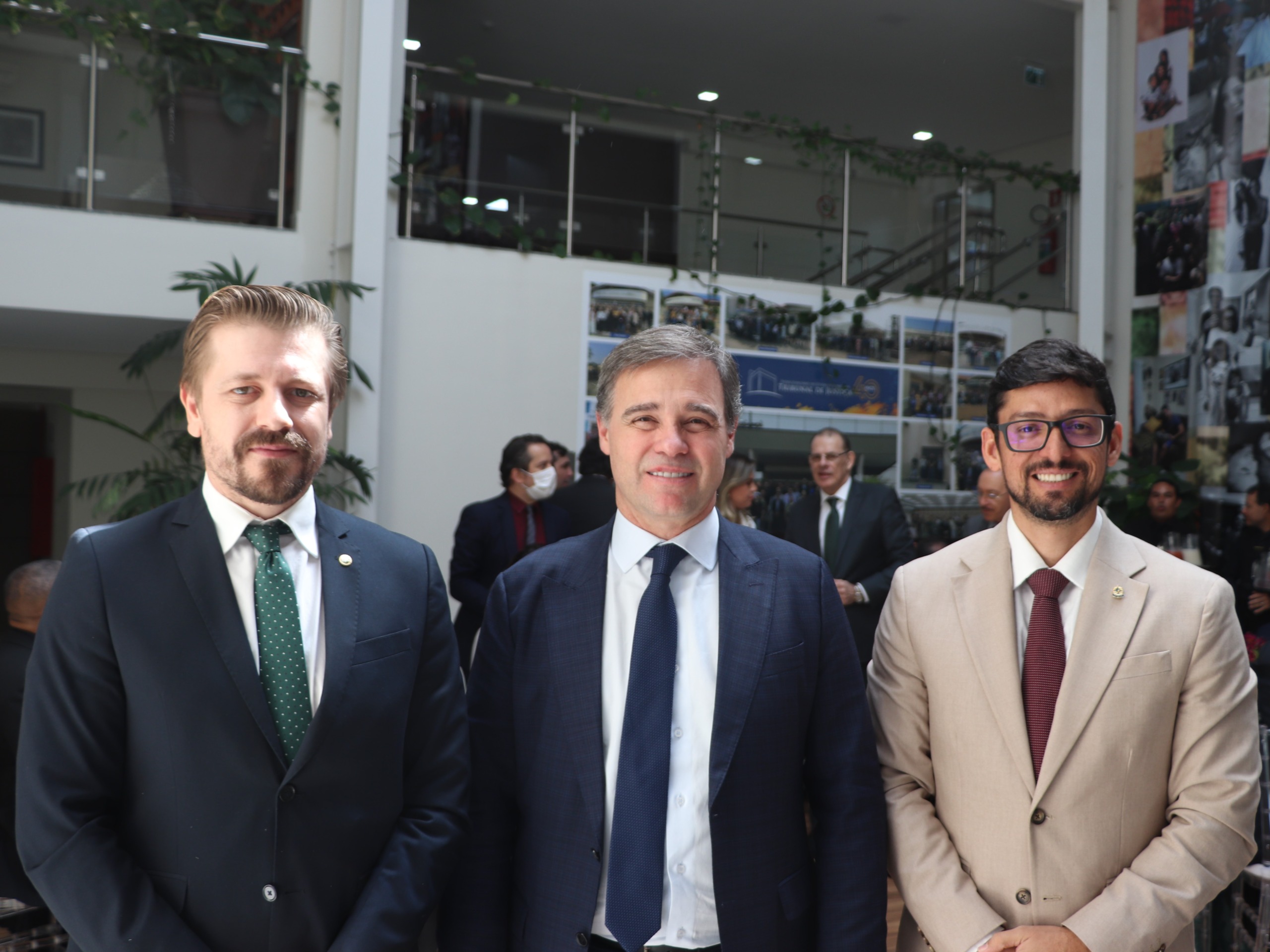 Defensoria Pública do Estado de Rondônia participa de recepção do ministro do STF André Mendonça na Emeron