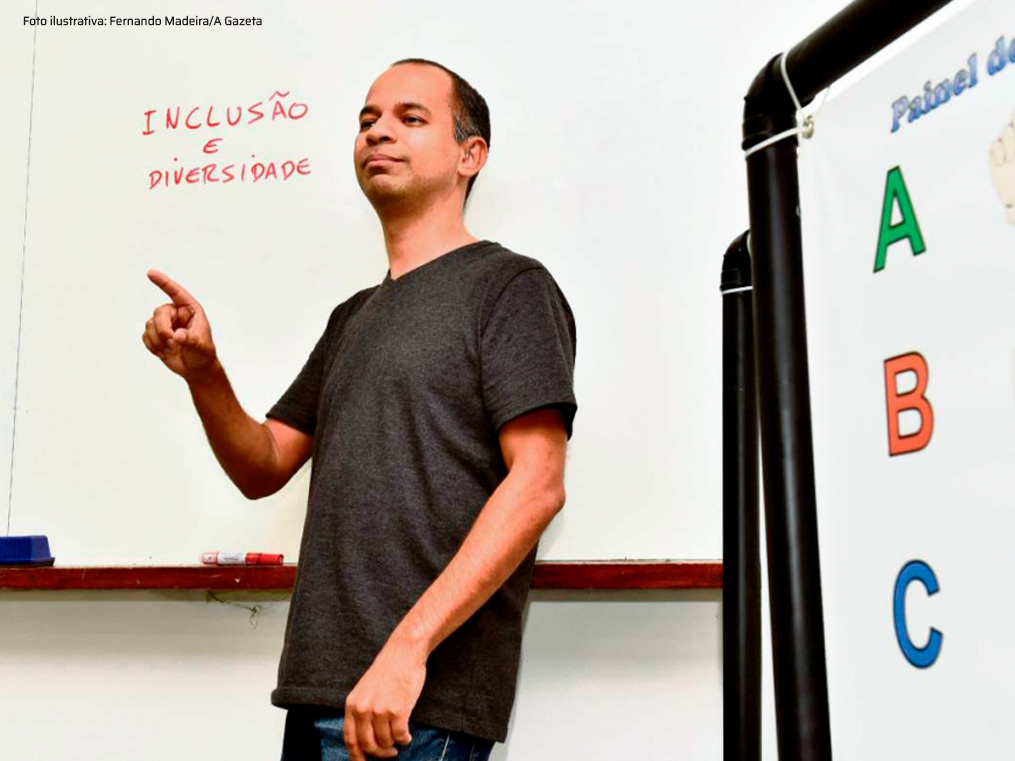 Defensoria Pública do Estado de Rondônia assegura contratação de professor surdo aprovado em processo seletivo