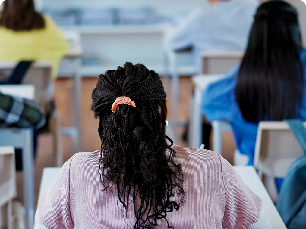 Após atuação da Defensoria, adolescente com TEA garante matrícula em escola de Porto Velho em vaga destinada à PcD